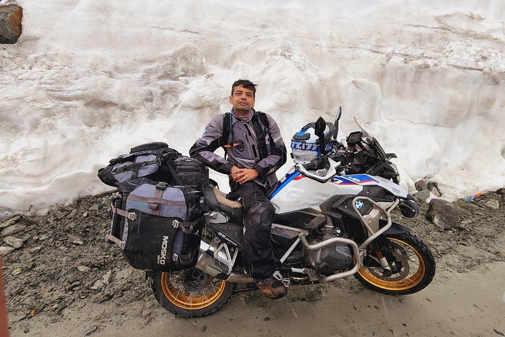 22